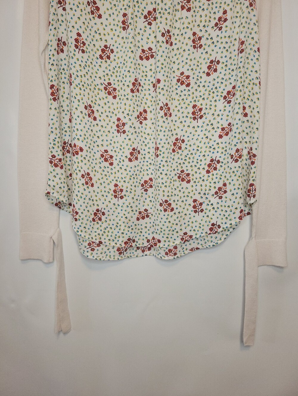 LOFT Petites Ivory Lightweight Layered Sweater with Floral Side and Back Panels - Picture 9 of 12